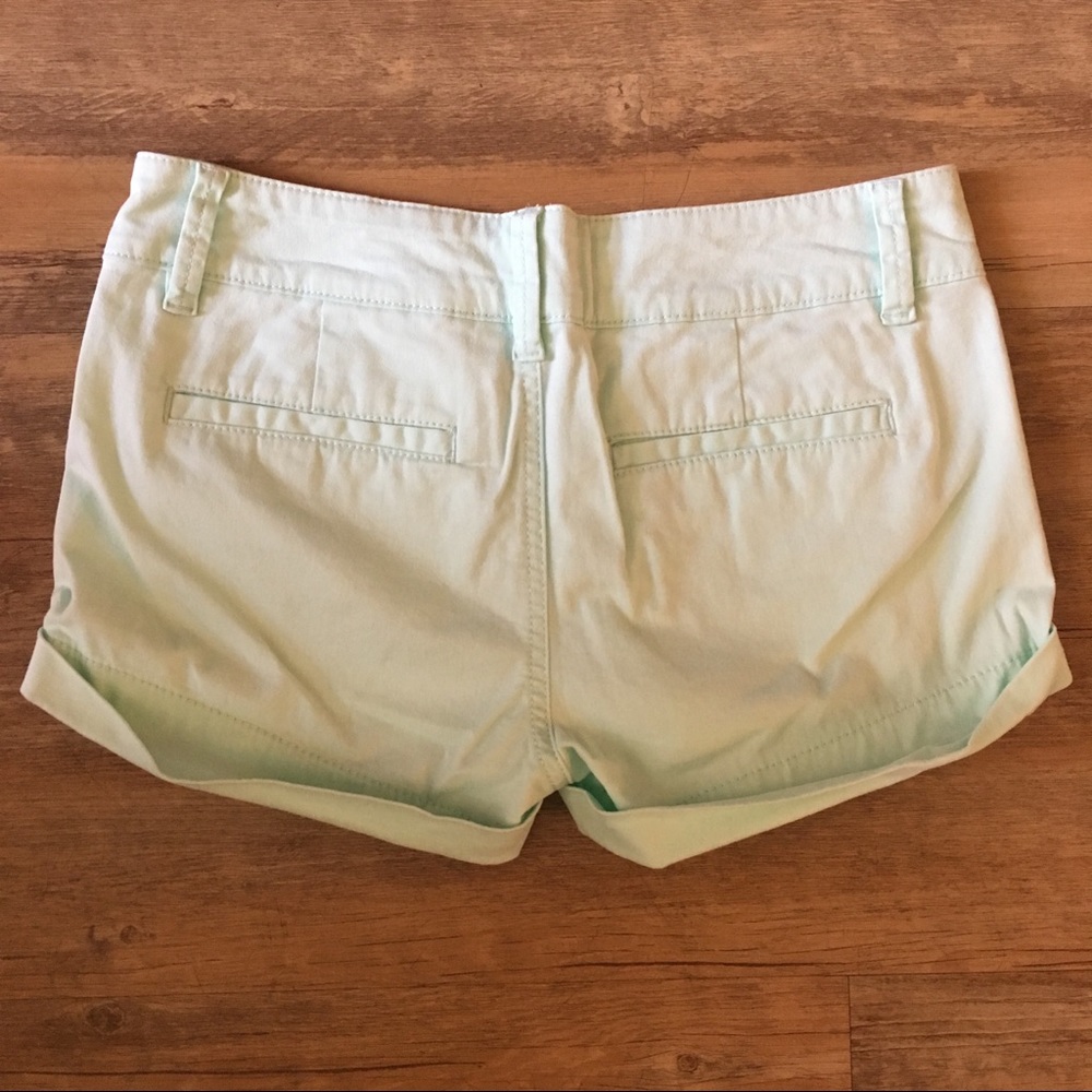 Express Mint Shorts - Picture 4 of 4